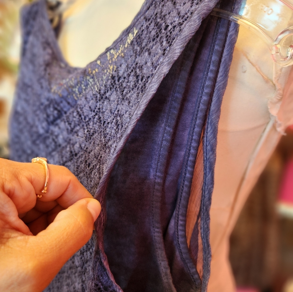 Tank top - Picture 4 of 6